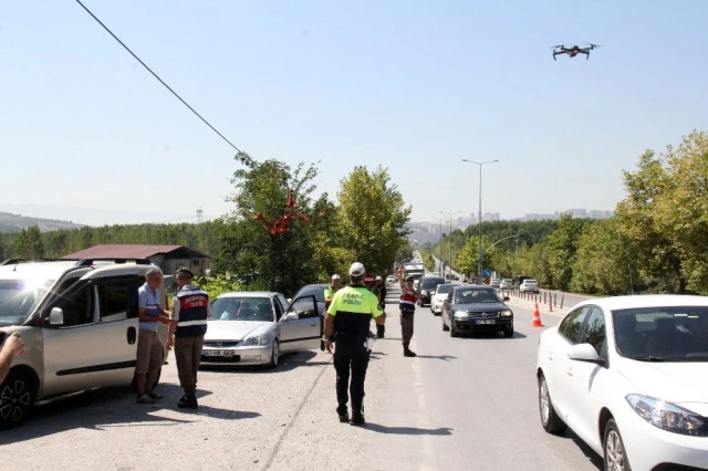 Jandarma ve polisten droneli trafik denetimi