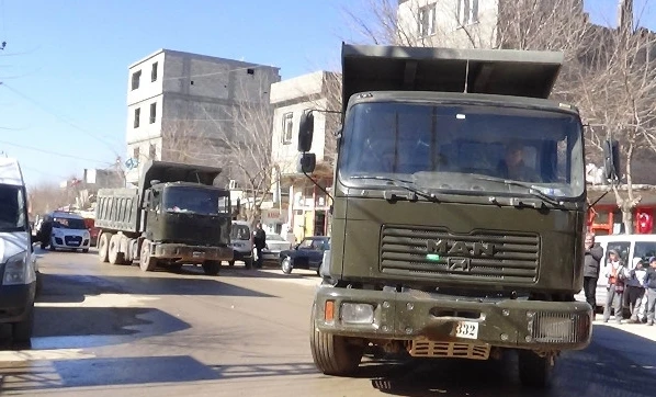 Sınırda askeri hareketlilik