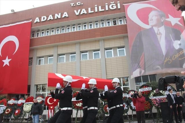 Şehit cenazesine giderken şehit olan polis gözyaşlarıyla uğurlandı