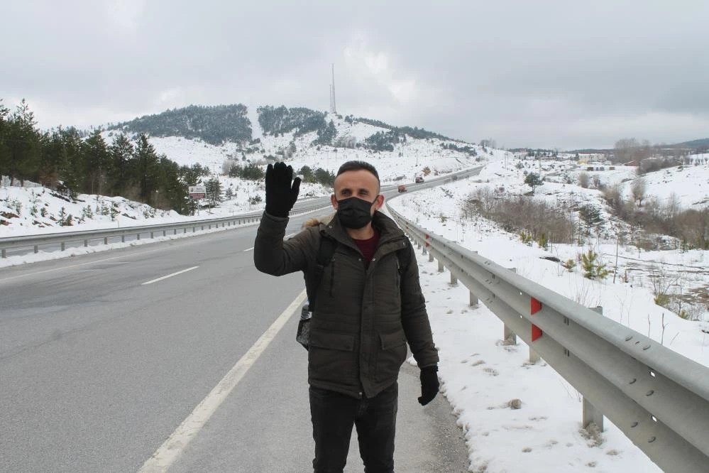 1 günlük evliliğinin nafakaya mahkum ettiği şahıs İstanbul’a kadar yürüyecek