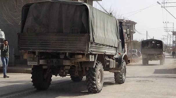 El Bab'a büyük askeri sevkiyat, Kilis'ten böyle geçtiler