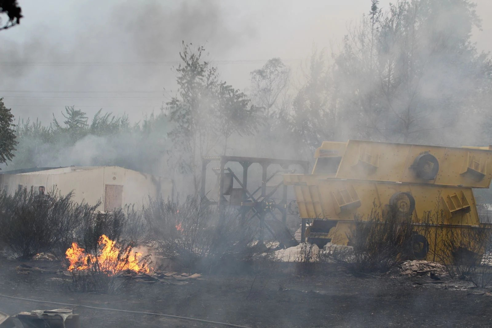 Antalya’da ormanlık alanda çıkan yangın korkuttu