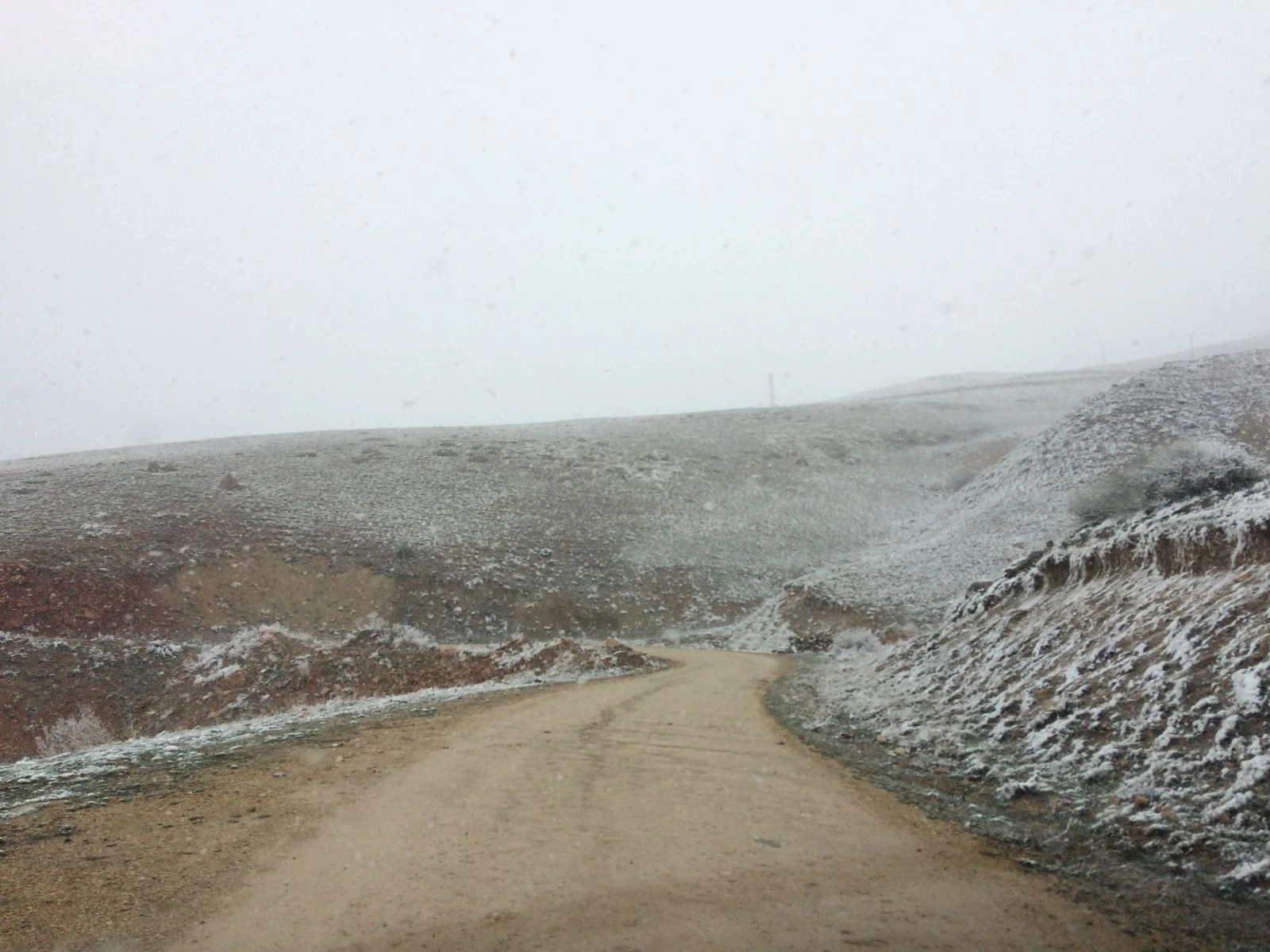 Nisan ayının sonuna doğru kar yağışı