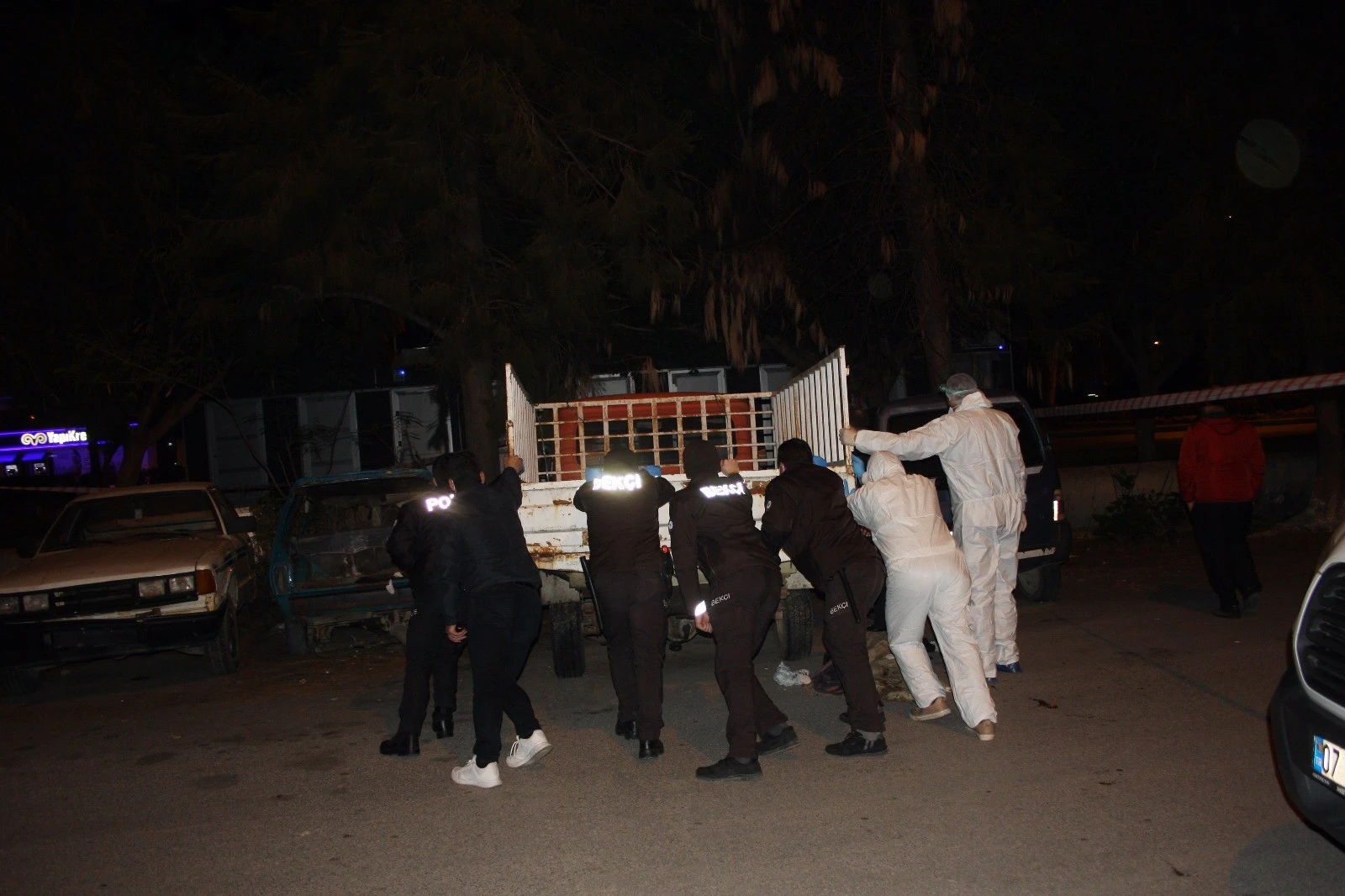 4 aydır yaşadığı araçta ölü bulundu