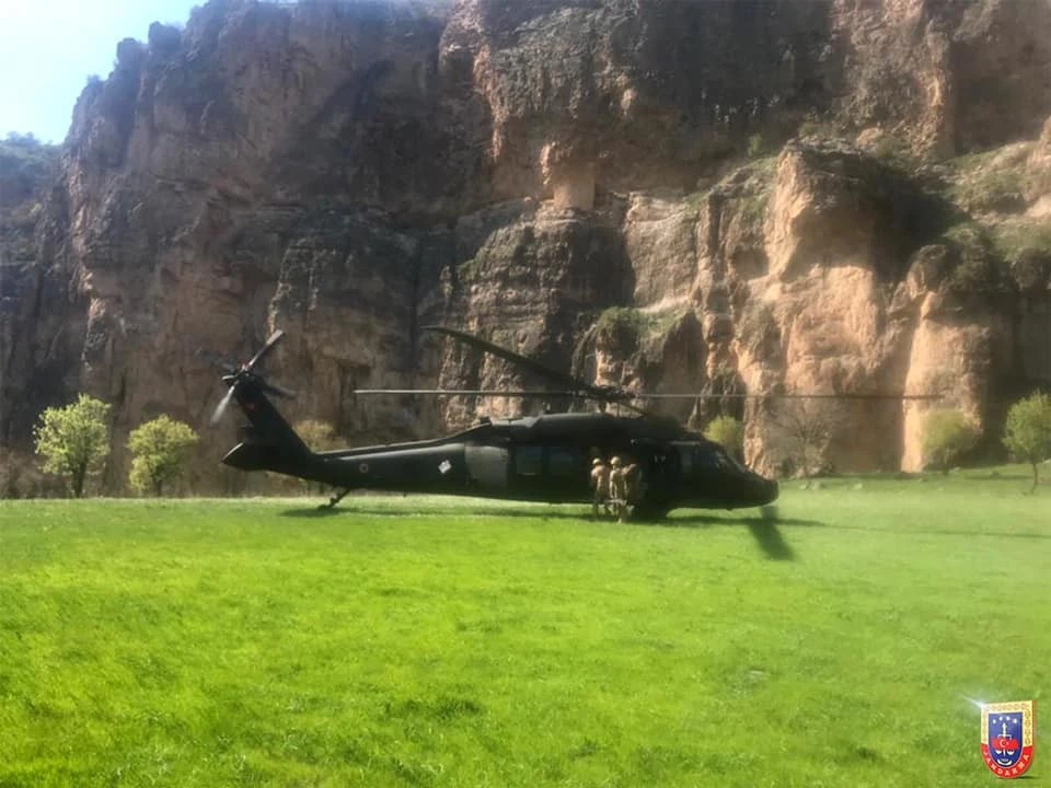 Türkiye-Irak sınırında teröristlere yönelik bahar operasyonu başlatıldı