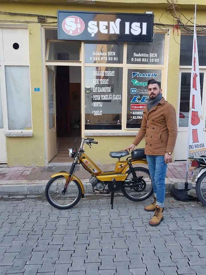 Yoldan çıkan araç ağaçlara çarptı: 1 ölü