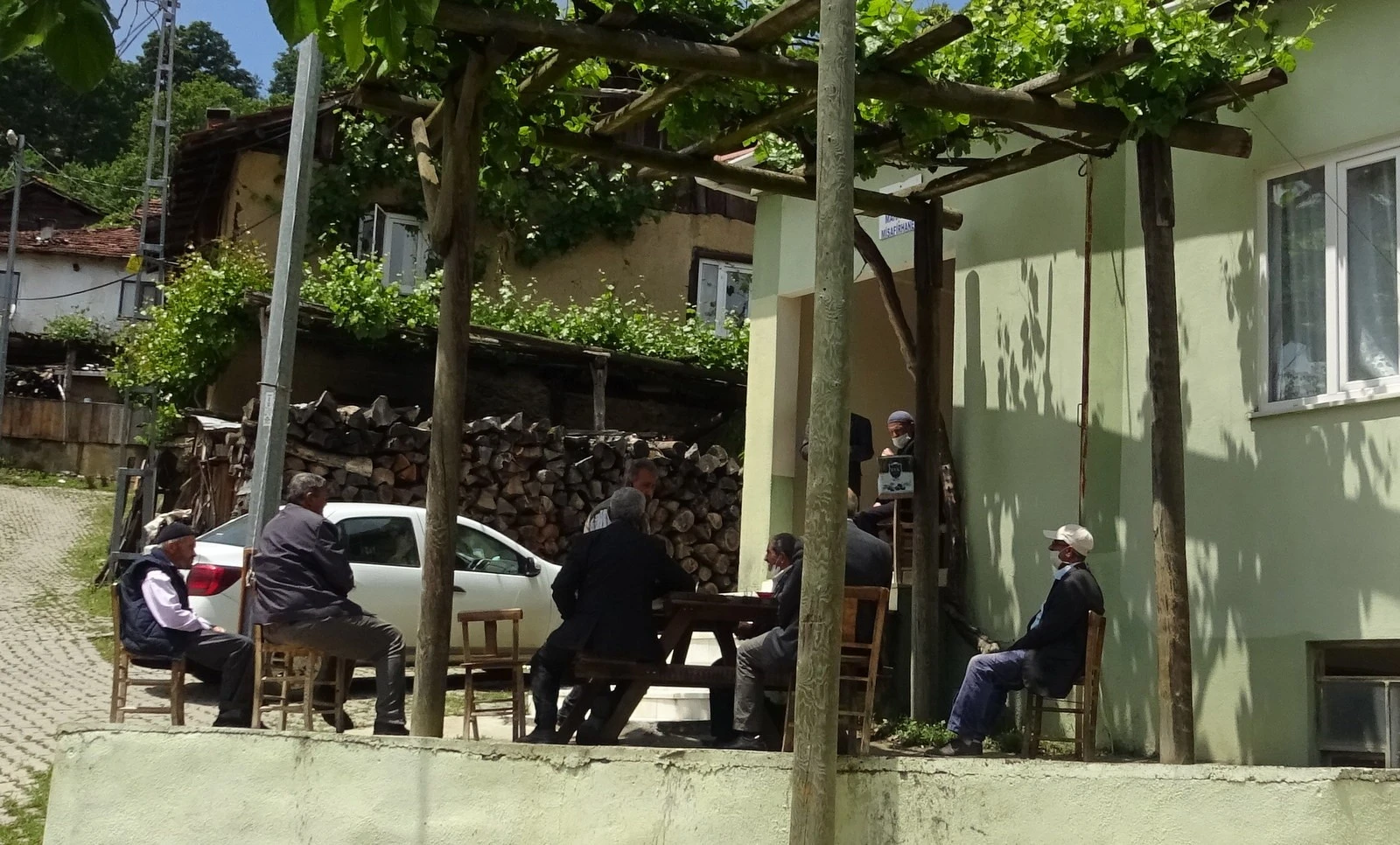 Köy halkı hep birlikte karar aldı! 15 yıldır kullanmıyorlar