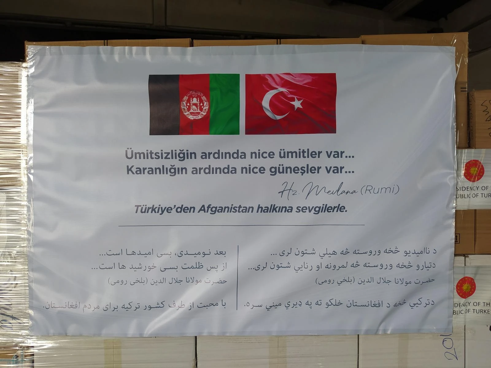Tıbbi yardım malzemelerini Afganistan’a ulaştıracak uçak hareket etti