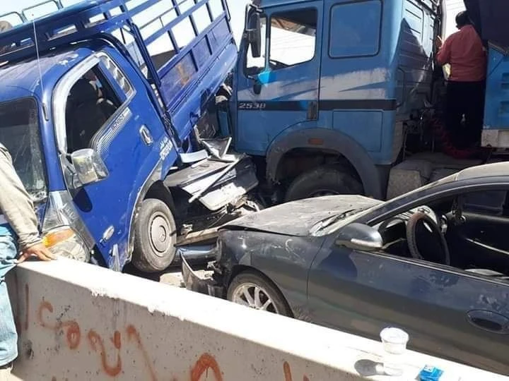 Ürdün'de 8 aracın karıştığı zincirleme kaza: 3 can kaybı, 20 yaralı