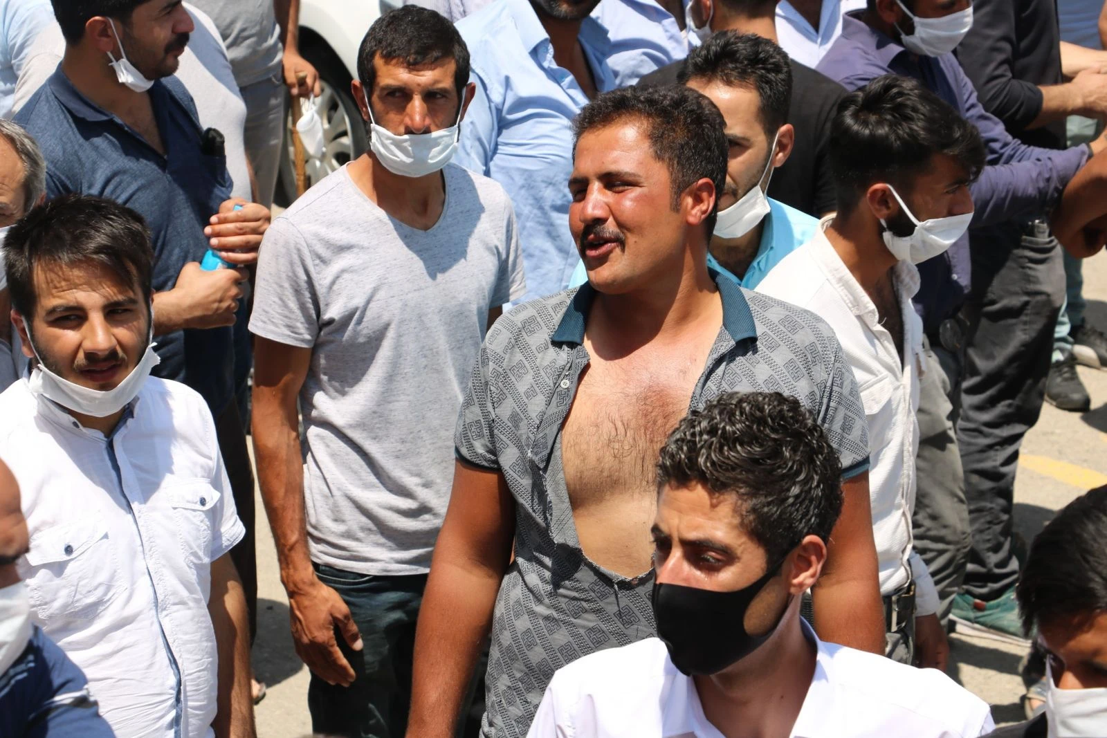 Kızılırmak'ta boğulan 3 çocuğun cenazeleri defnedildi