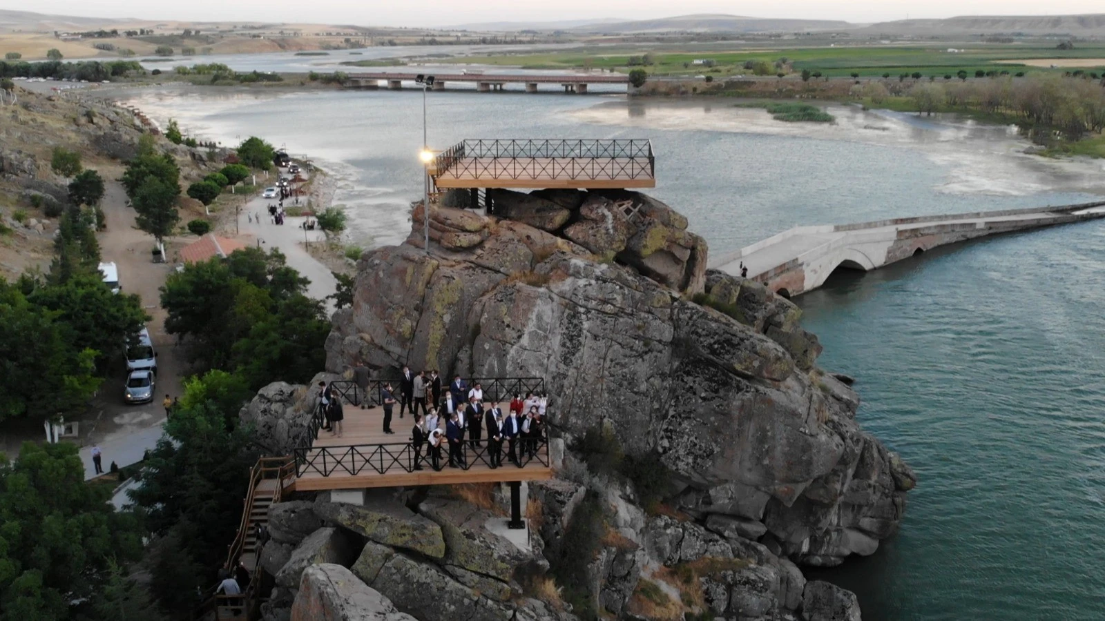Bakan Kurum’dan tarihi bölgede tekne turu