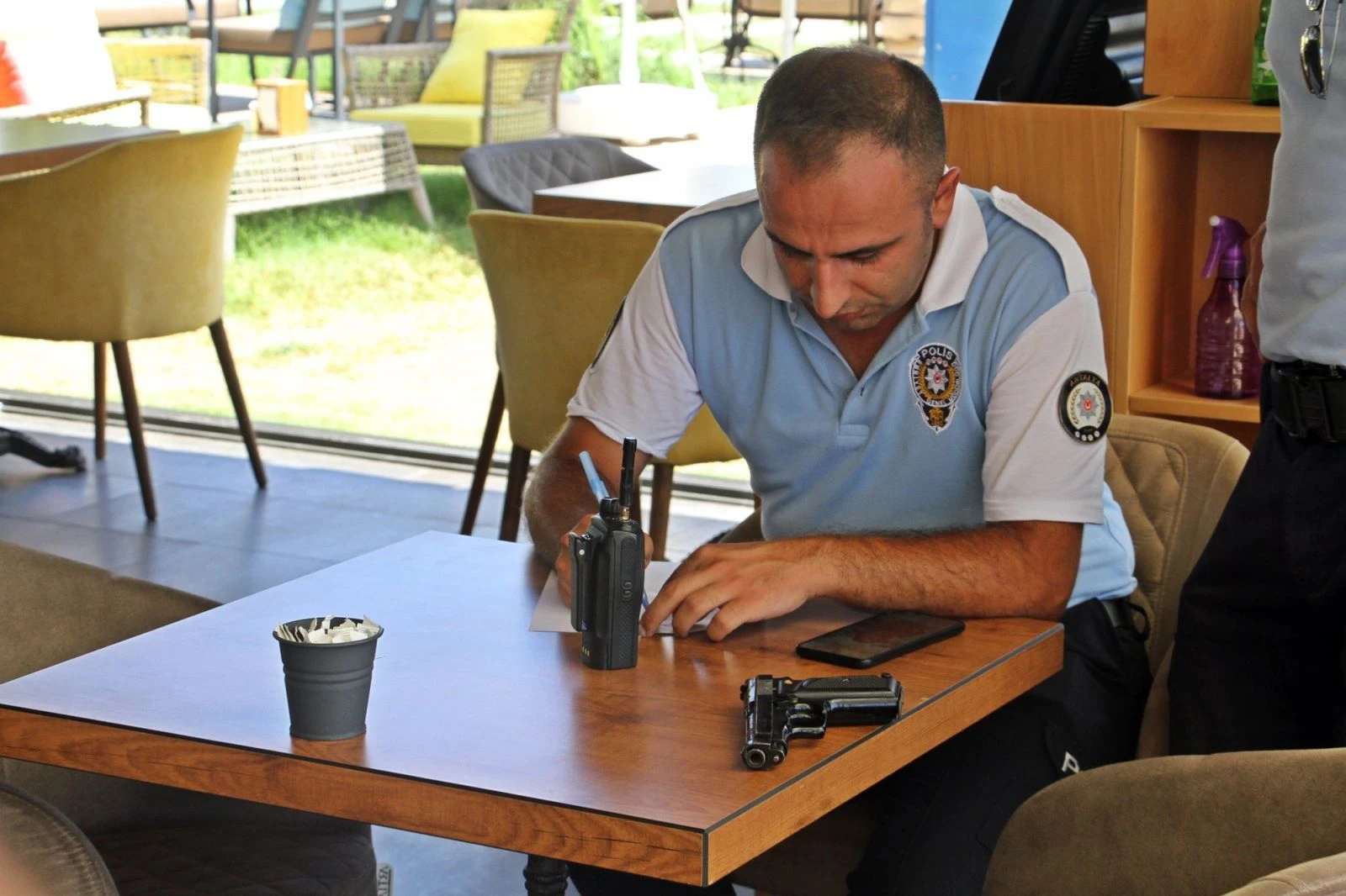 Denizin dibinde kuru sıkıdan bozma tabanca bulundu