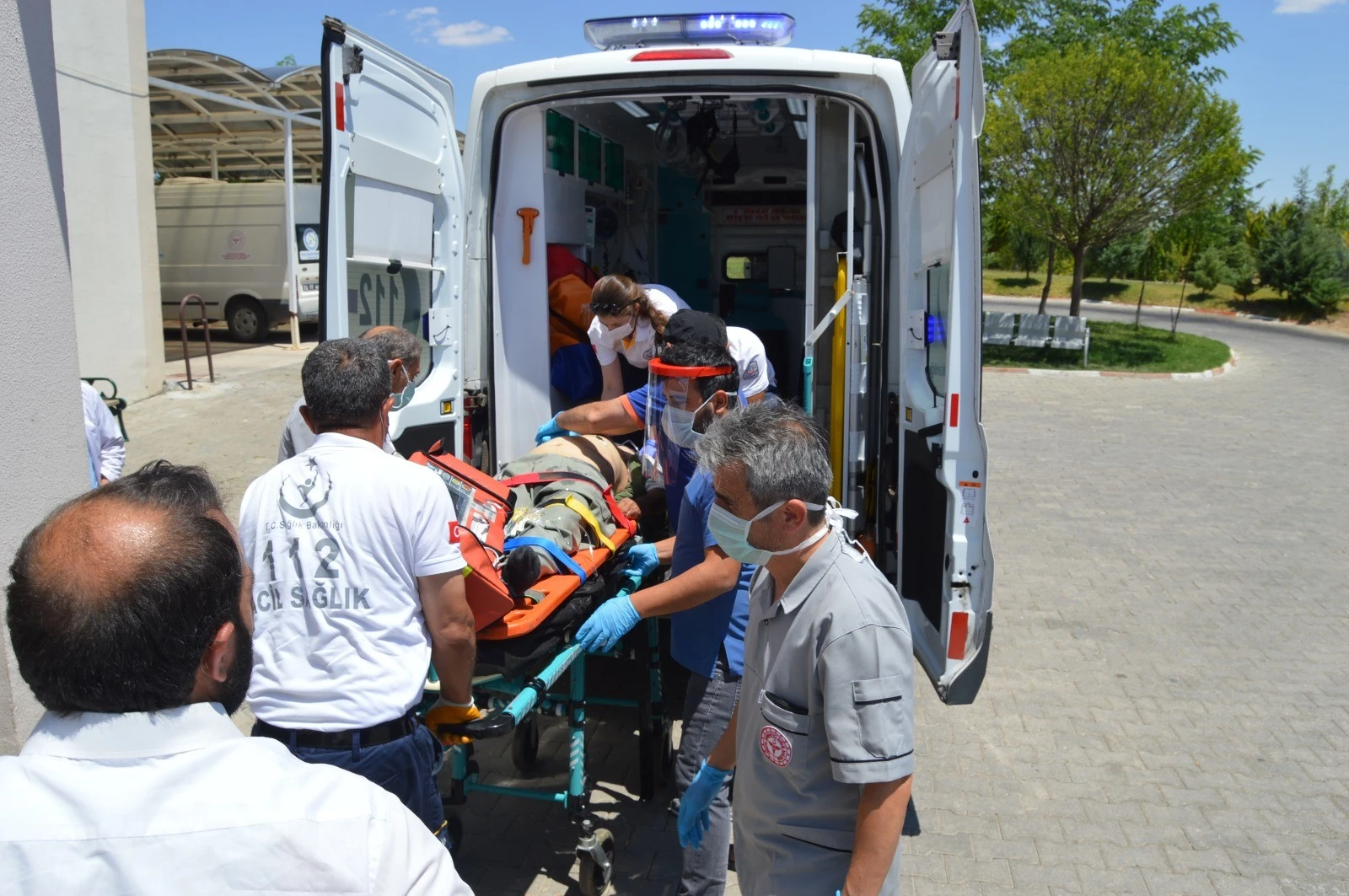 Otomobil ile elektrikli bisiklet çarpıştı: 1 ölü