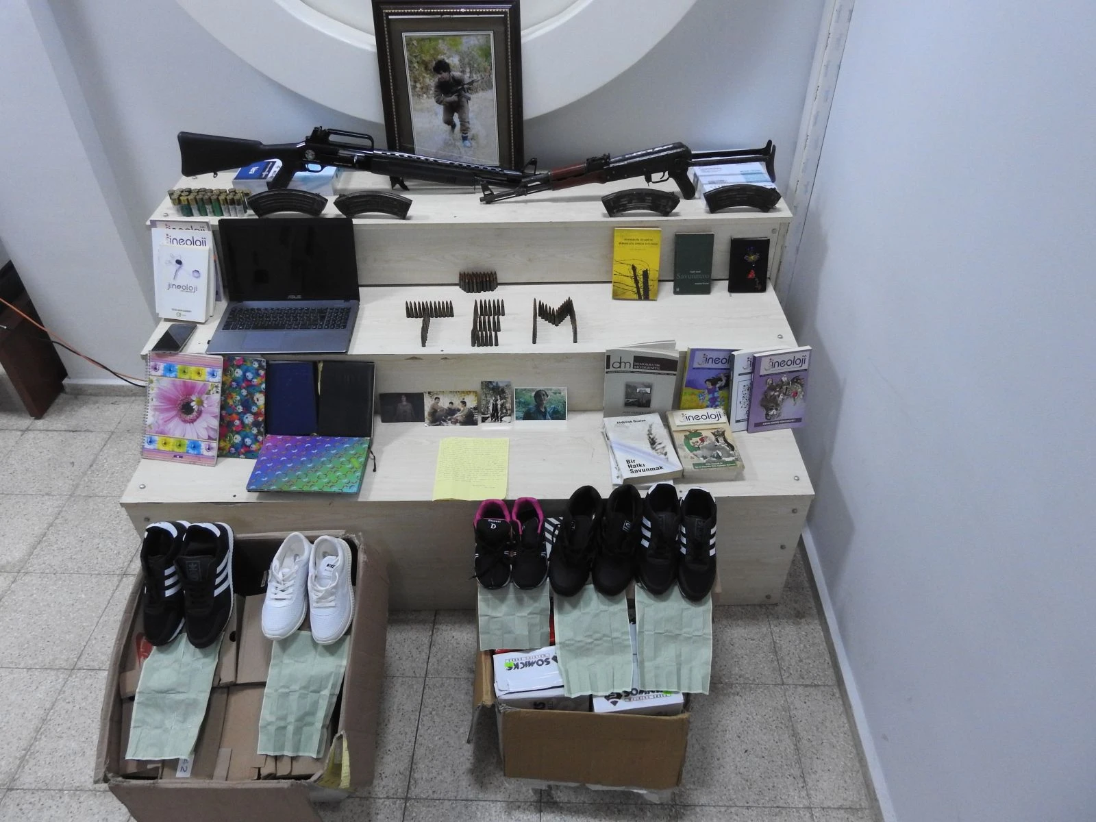 Cezaevine ayakkabı tabanında örgüt talimatı