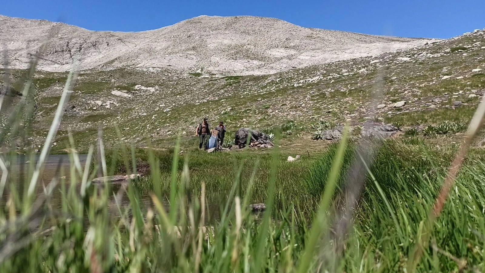 Dağlar onlara emanet