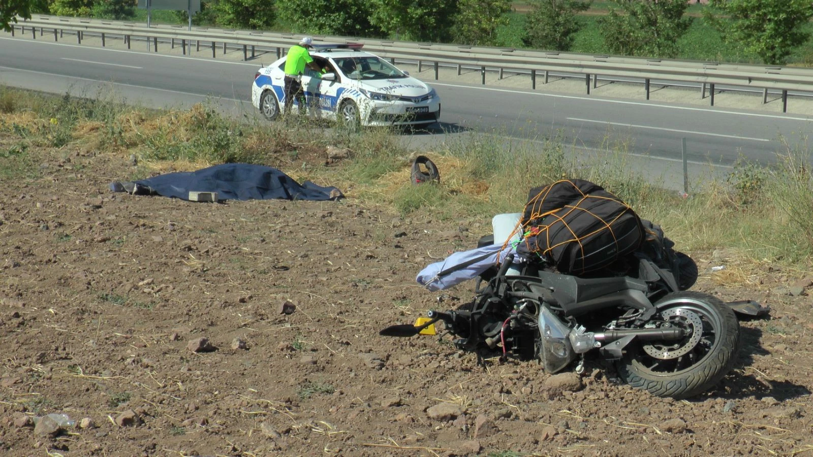 Genç gezgin motosiklet kazasında hayatını kaybetti