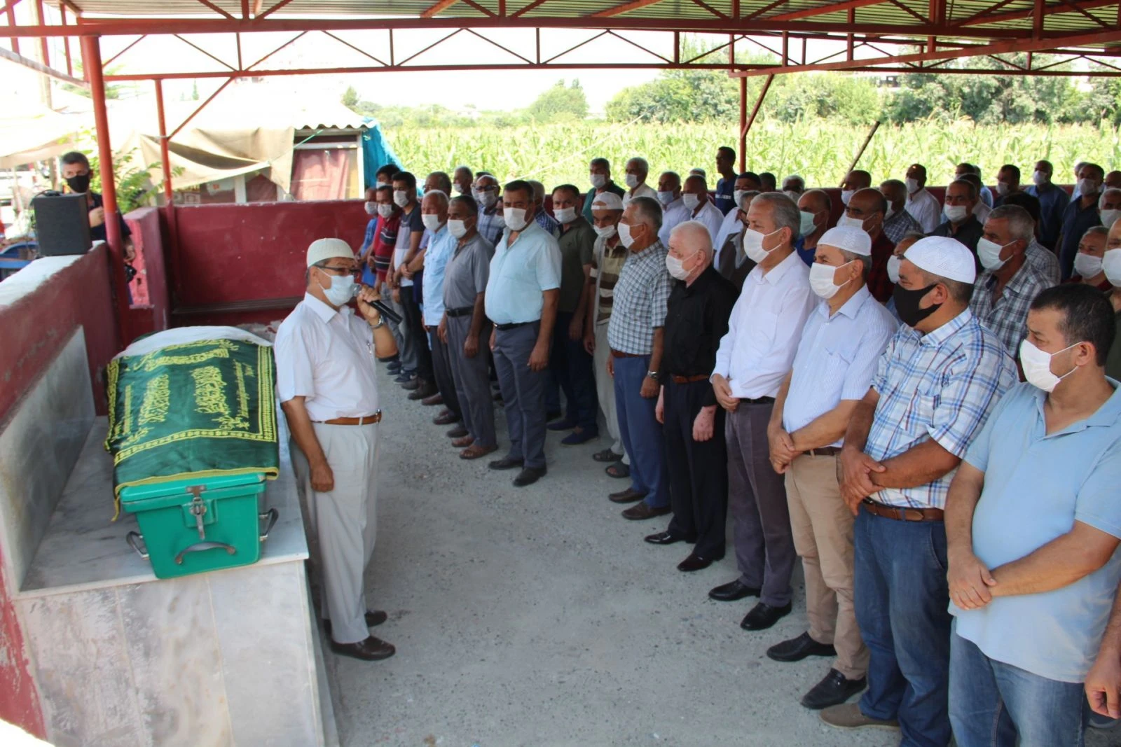 Kuyu faciasında ölenler toprağa verildi