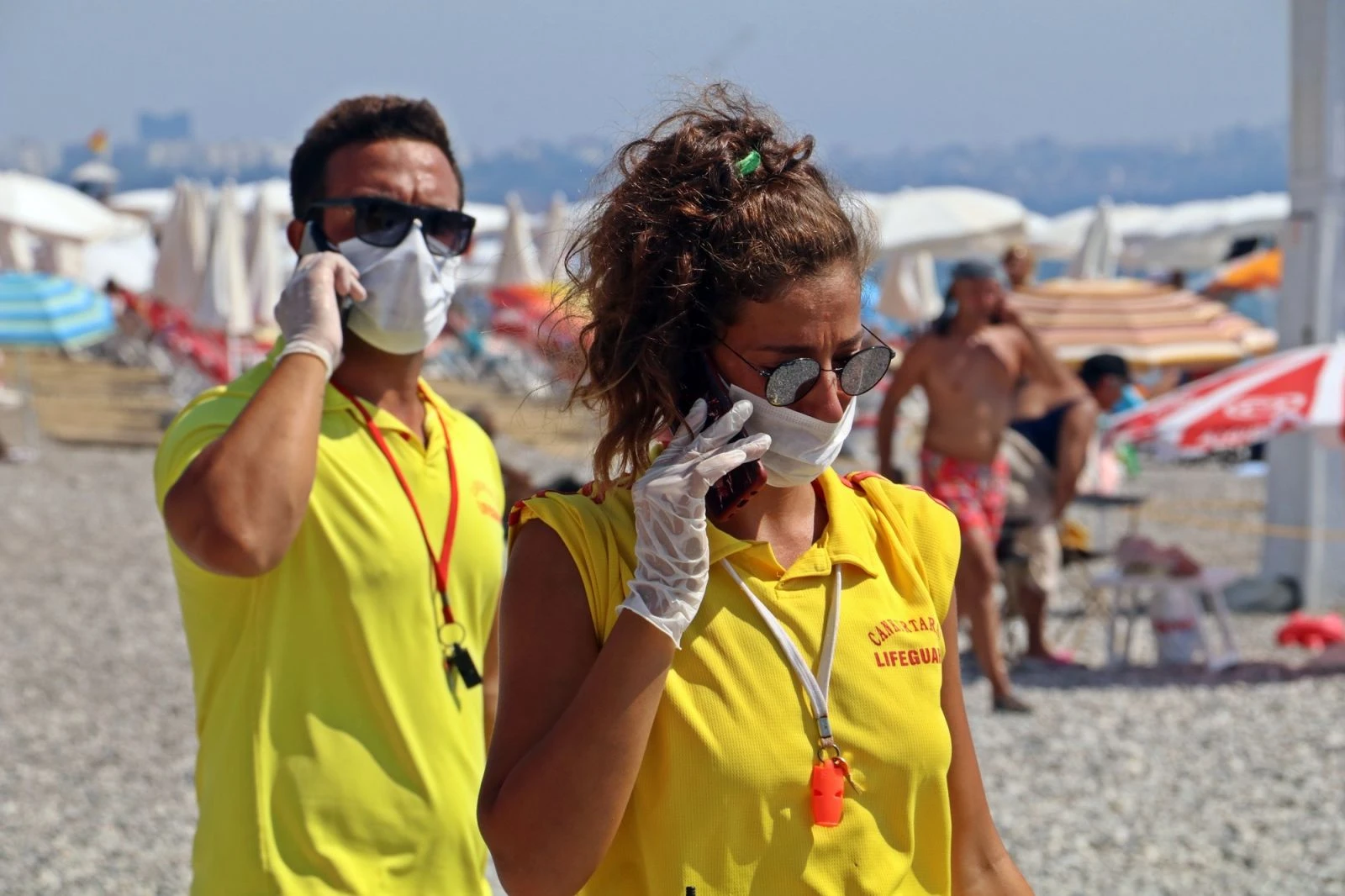 Karantinayı deldi, 'ölmek istemiyorum' diye bağırıp ortalığı birbirine kattı