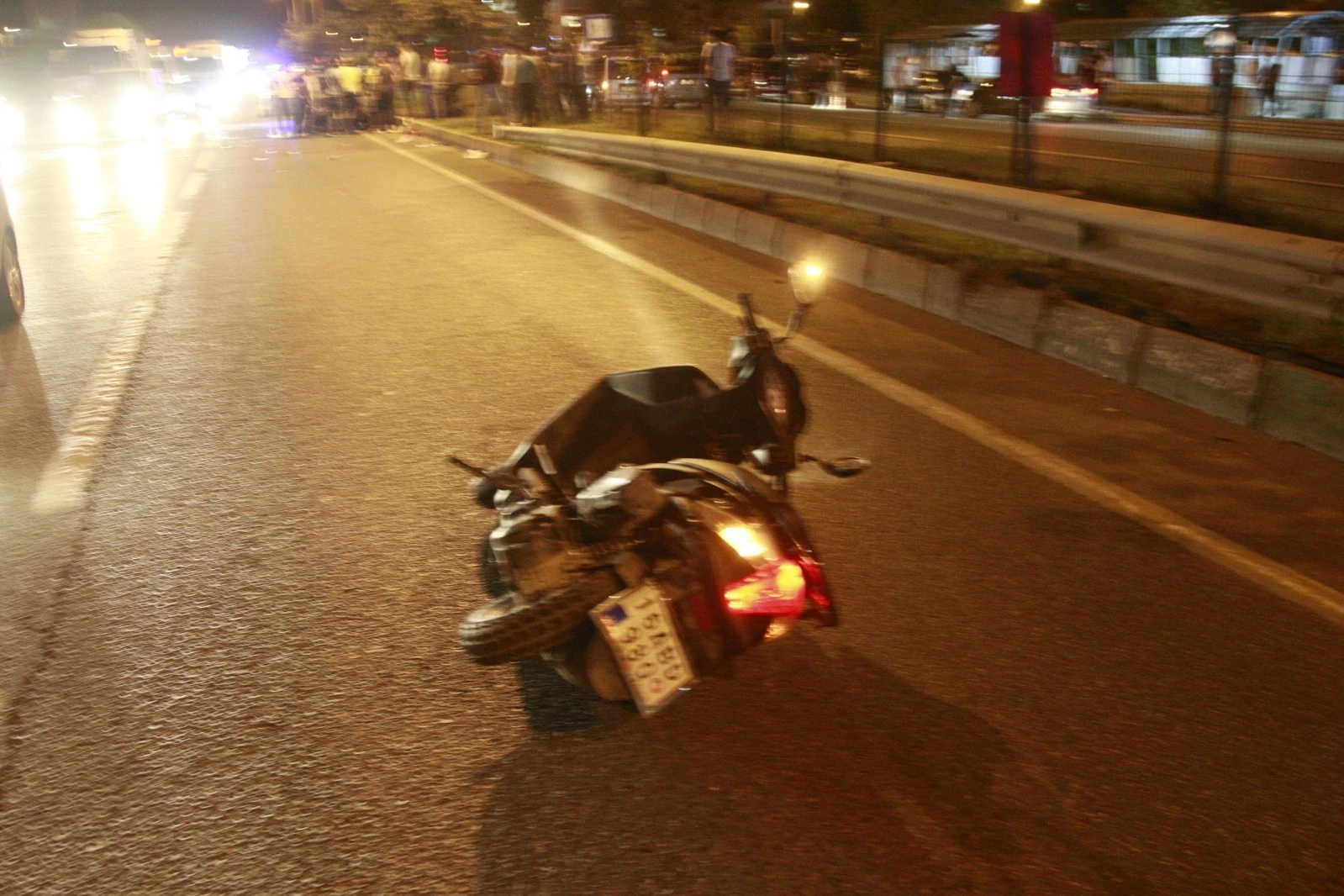 Motosiklet kazasında yaşlı çifti ölüm ayırdı