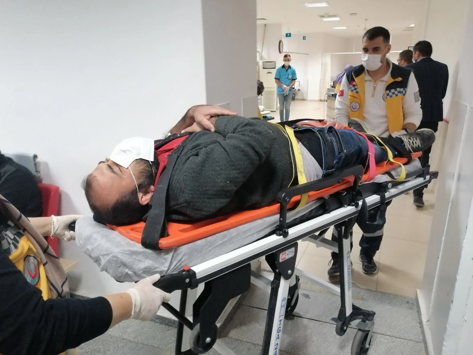 Marketi açmadı diye market sahibini vurdu