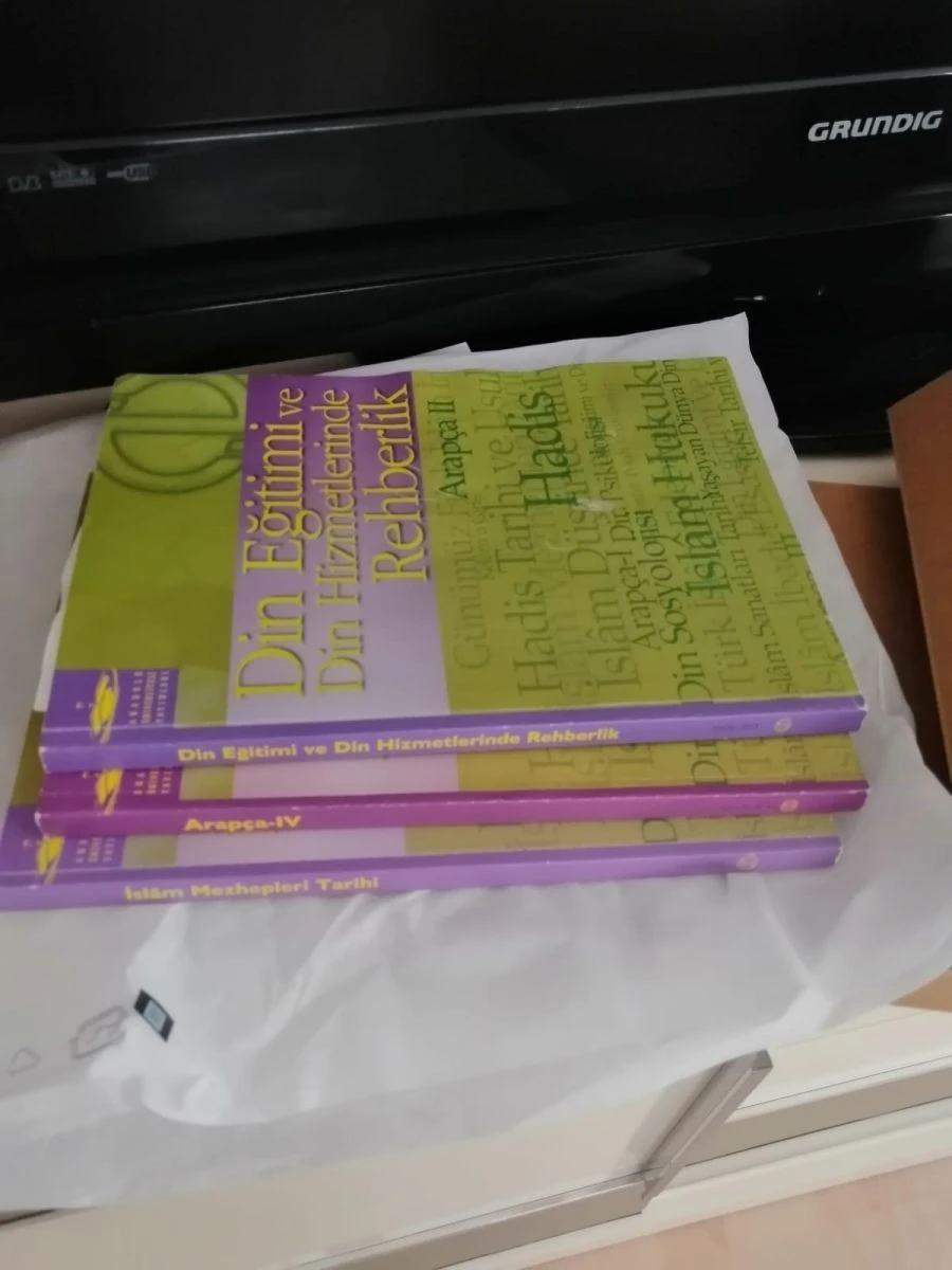 Bilgisayar paketinden kitap çıktı