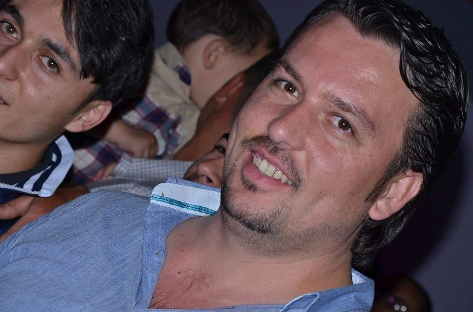 Baba-oğul bir hafta arayla korona virüse yenik düştü