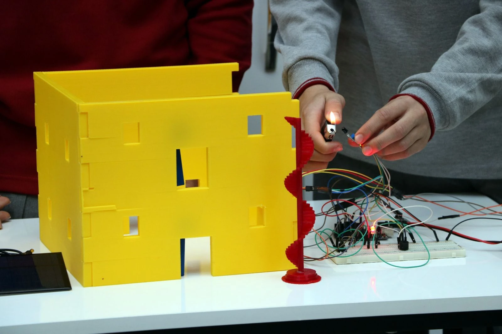 Öğrencilerden hayat kurtaran buluş