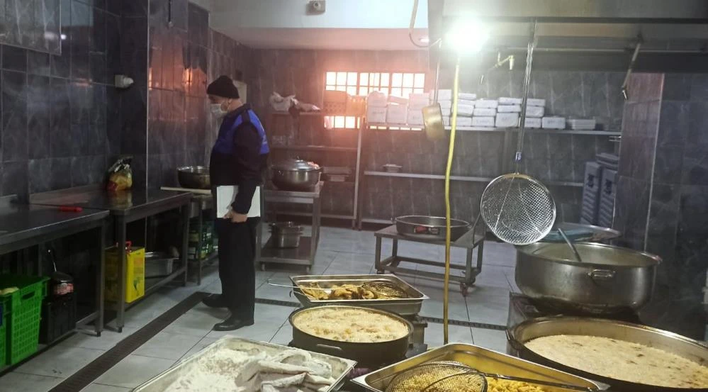 Son kullanım tarihi geçmiş 70 kilo tavuk eti ele geçirildi