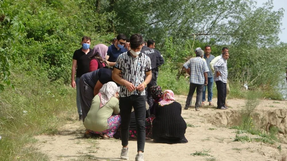 19 yaşındaki genç, çayda hayatını kaybetti