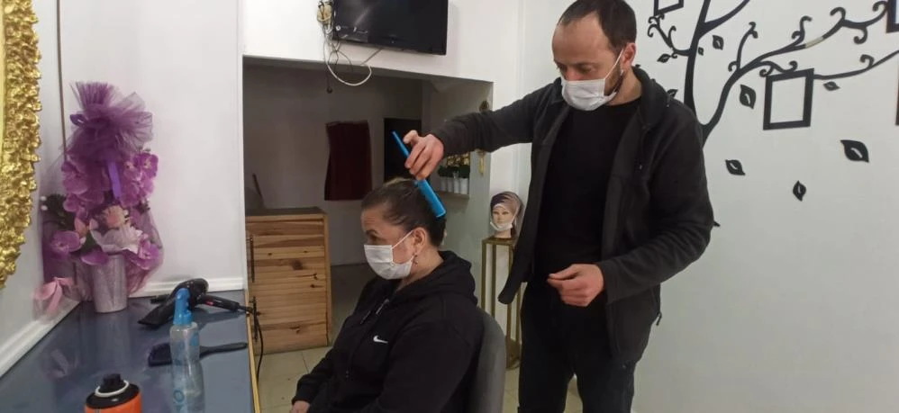 Kuaförler ve berberlerde randevular tavan yaptı