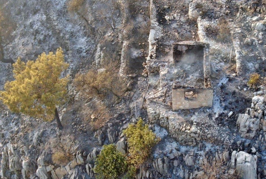 Turizm merkezinde çıkan yangında büyük facia önlendi