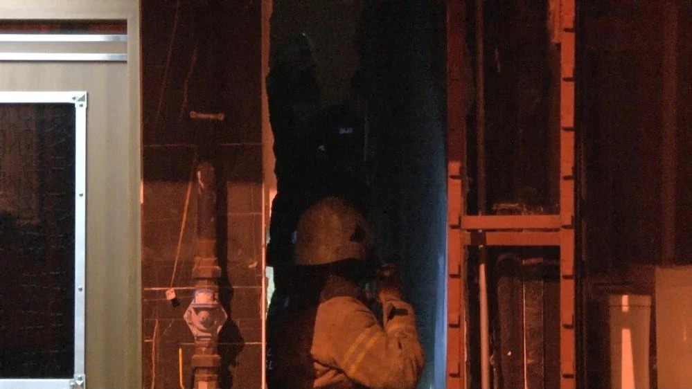 İki bina arasındaki boşluğa düşen kadın hayatını kaybetti