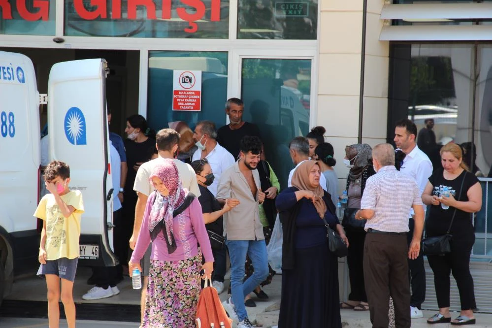 Düğünde fenalaşan 15 yaşındaki İrem kurtarılamadı