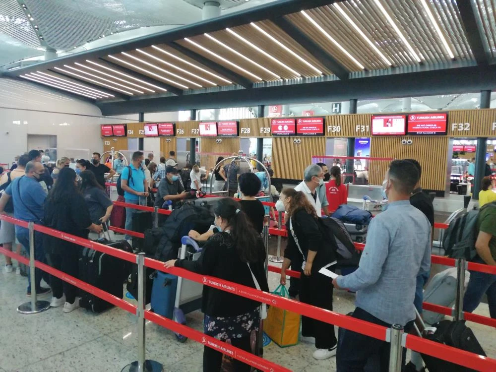 İstanbul Havalimanı’nda Bayram yoğunluğu