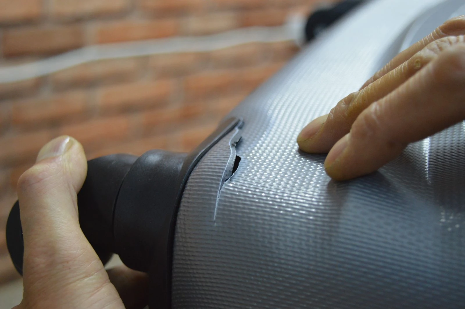 Valiz fiyatları el yakıyor: Yenisi 10 bin, tamiratı 50 TL