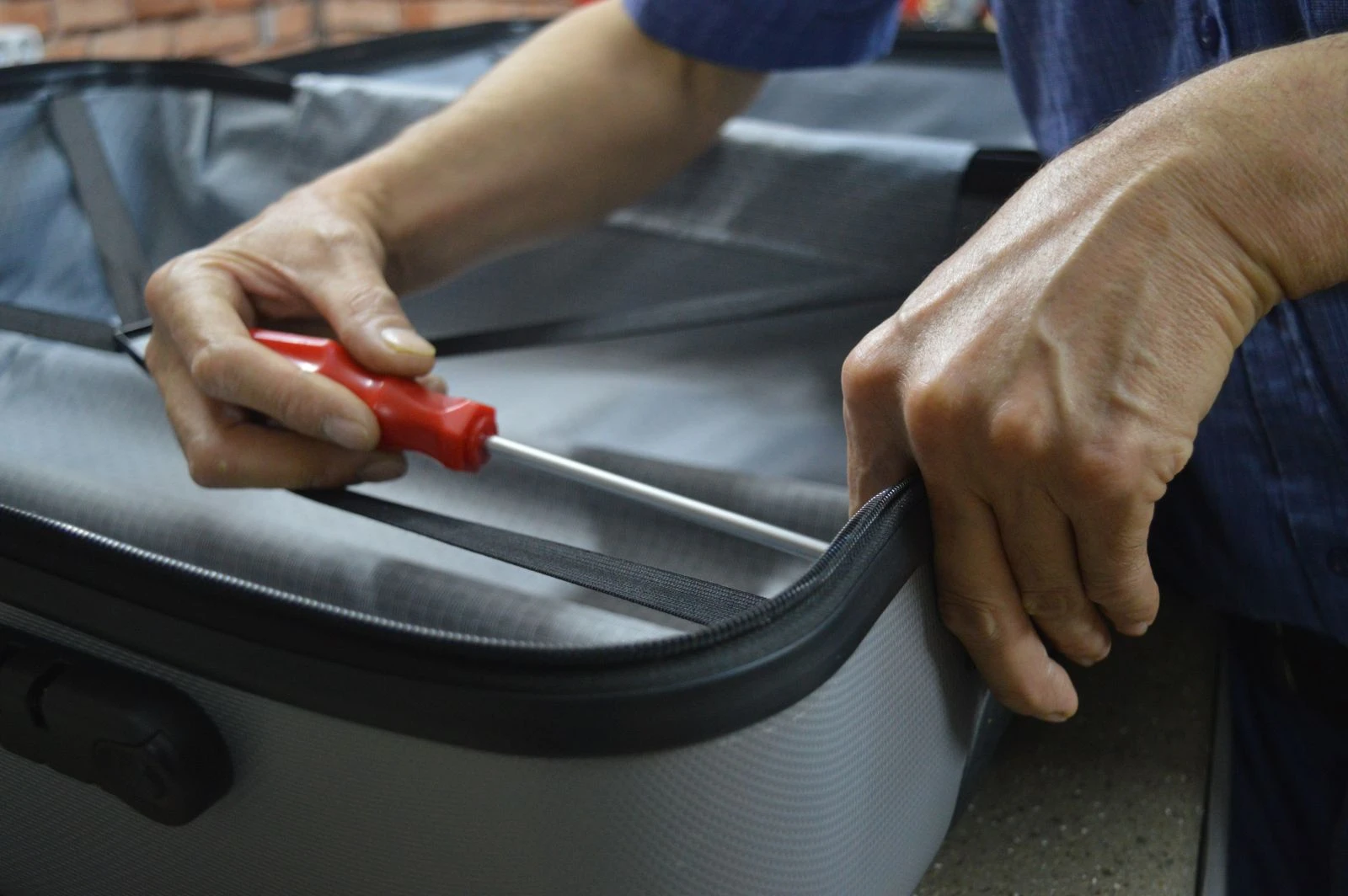 Valiz fiyatları el yakıyor: Yenisi 10 bin, tamiratı 50 TL