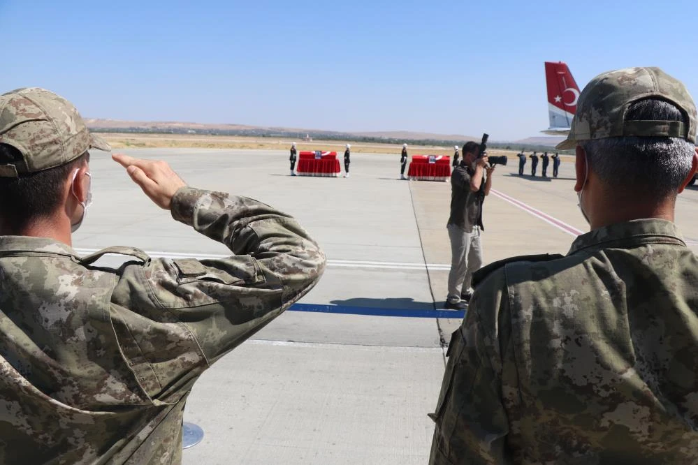 Yüreğimiz yandı: El Bab şehitleri memleketlerine uğurlandı