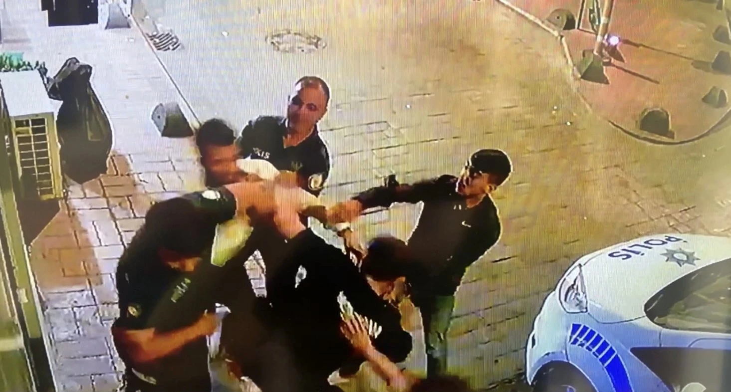 Şarkıcı Çağatay Akman eski kız arkadaşı Öykü Uslu’yu darp etti