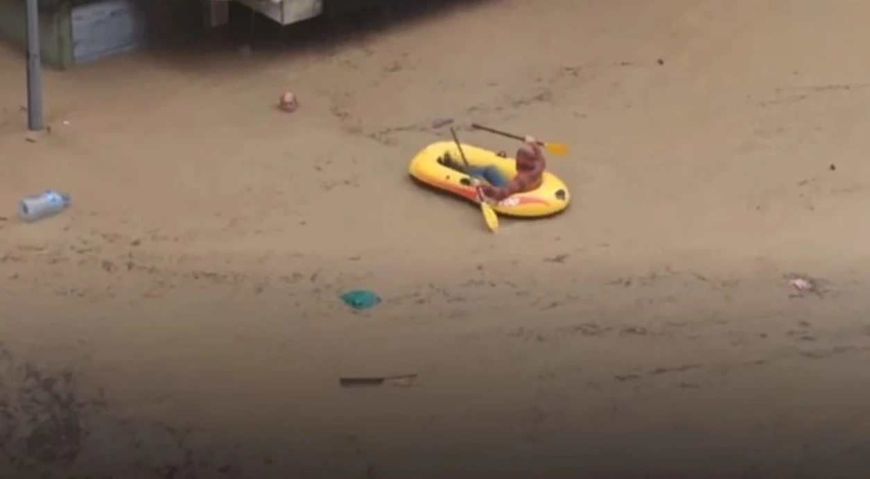 Artvin’deki sel faciası: ‘Boğuluyorum’ feryadına bot ile koştular