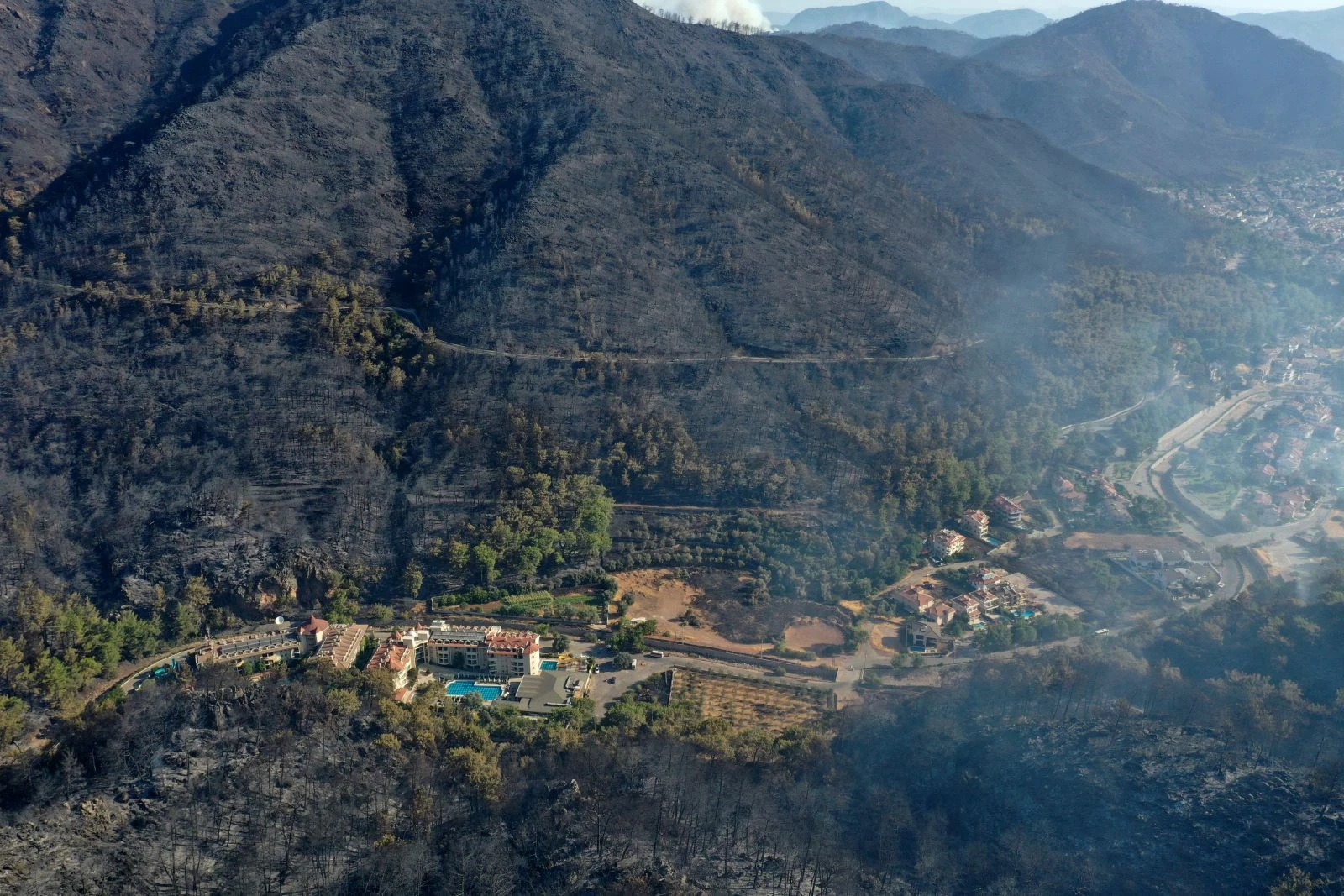 Marmaris yangın sonrası havadan görüntülendi