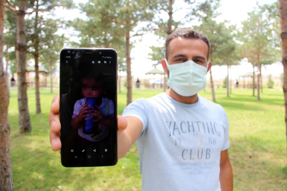 3 yaşındaki kızına alkol içirip fotoğrafını çekti: Baba şikayetçi oldu