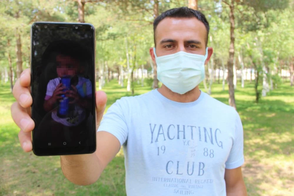 3 yaşındaki kızına alkol içirip fotoğrafını çekti: Baba şikayetçi oldu