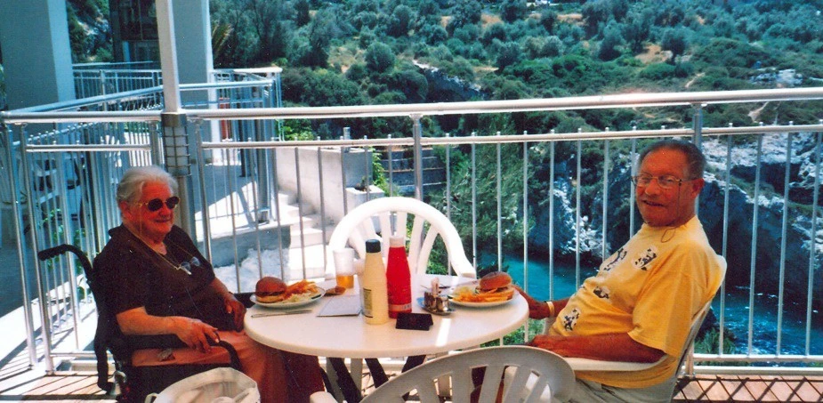 İngiliz turist mirasını Türk belboya bıraktı