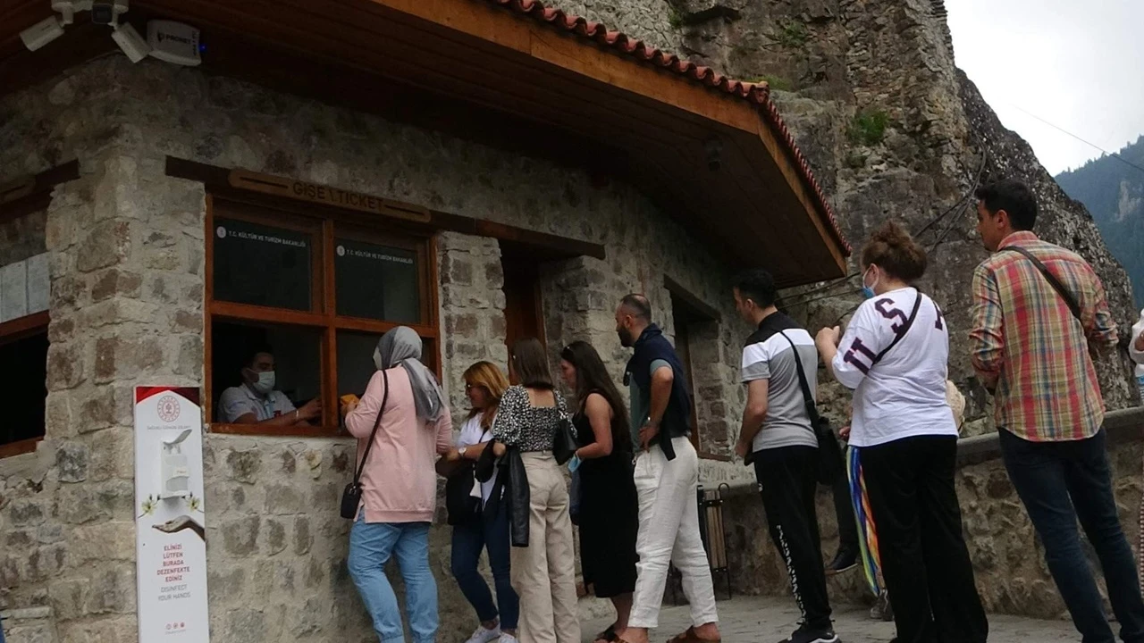 5 yıllık restorasyon sonrası Sümela'ya ziyaretçi akını