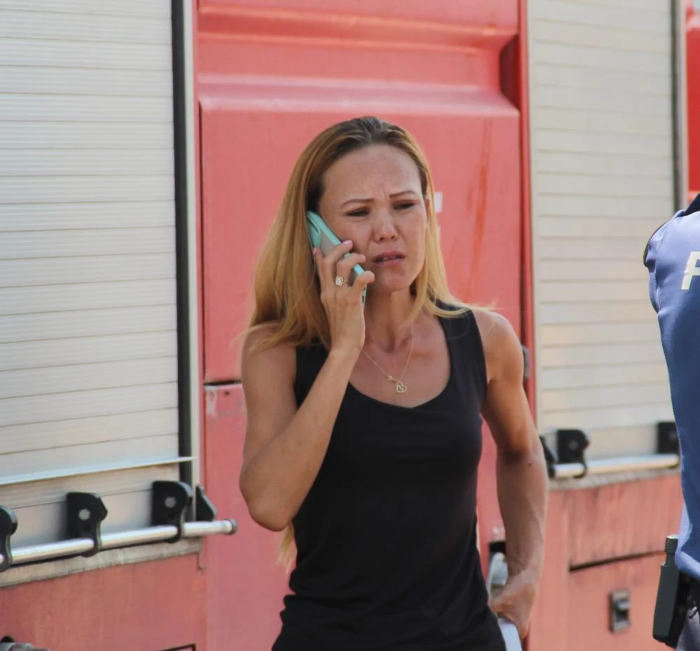 Kadın sürücü, yaralı çocuk için ne yapacağını şaşırdı