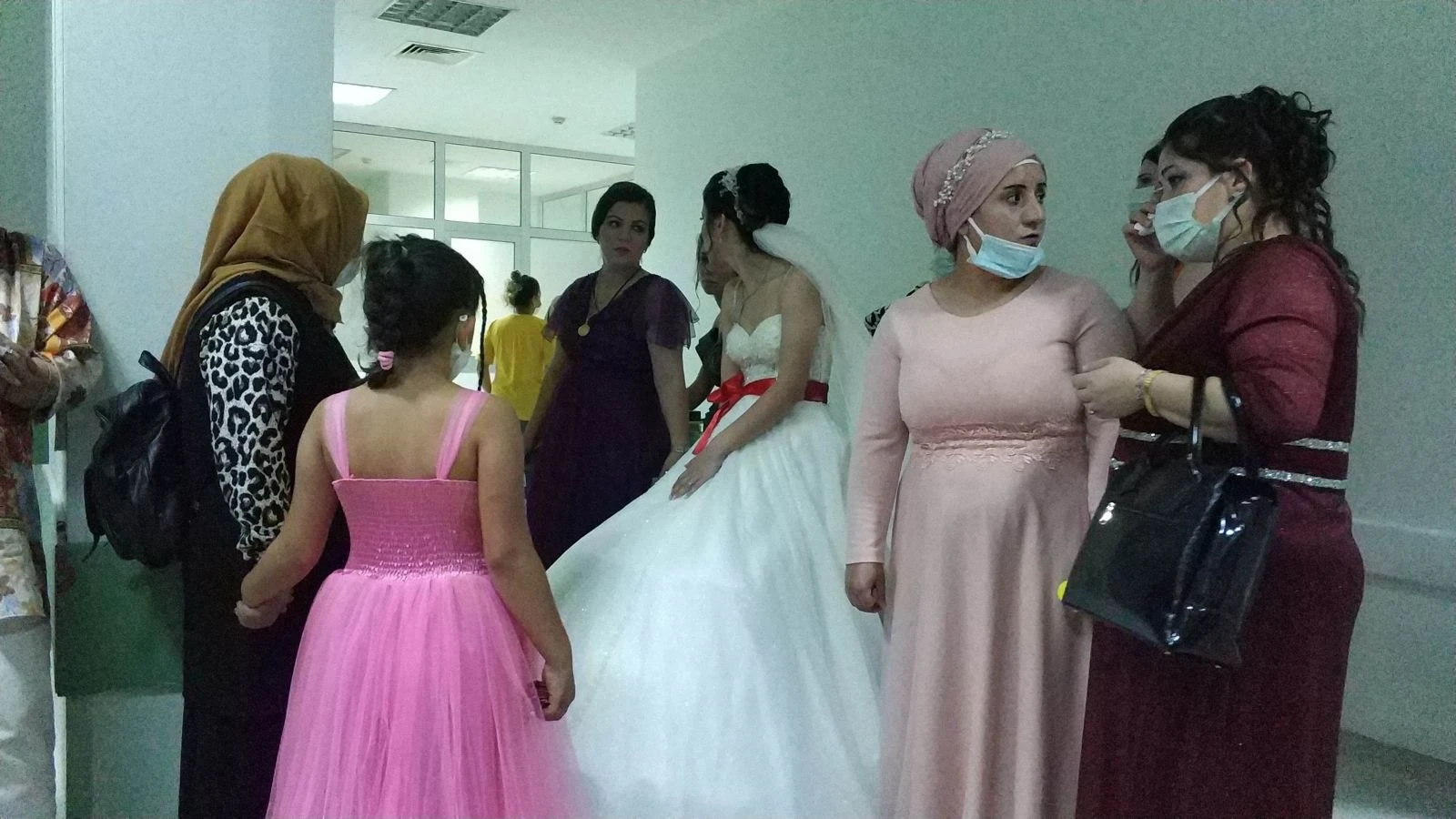 Gelin en mutlu gününde anne acısı ile sarsıldı