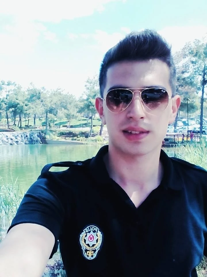 Polis memuru kazada hayatını kaybetti