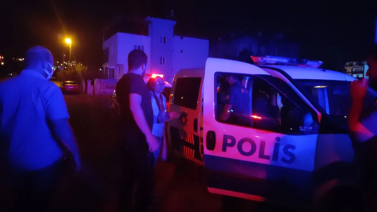 Evlenmekten vazgeçen nişanlısını ikna etmeye çalışırken bıçaklandı