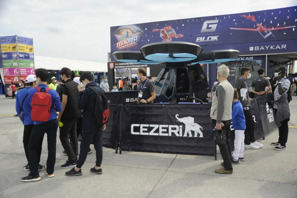 Türkiye'nin ilk uçan arabası Cezeri TEKNOFEST'te