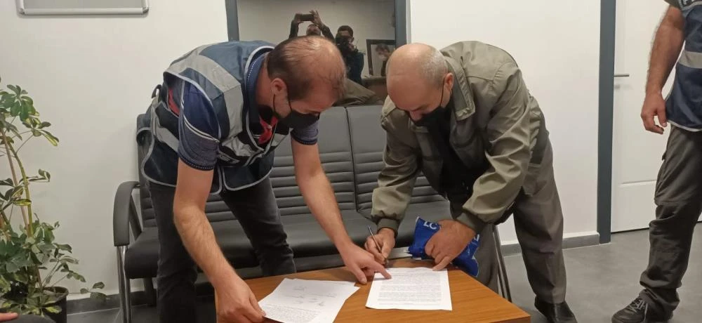 Düşürdüğü 111 bin lirasını ekipler buldu